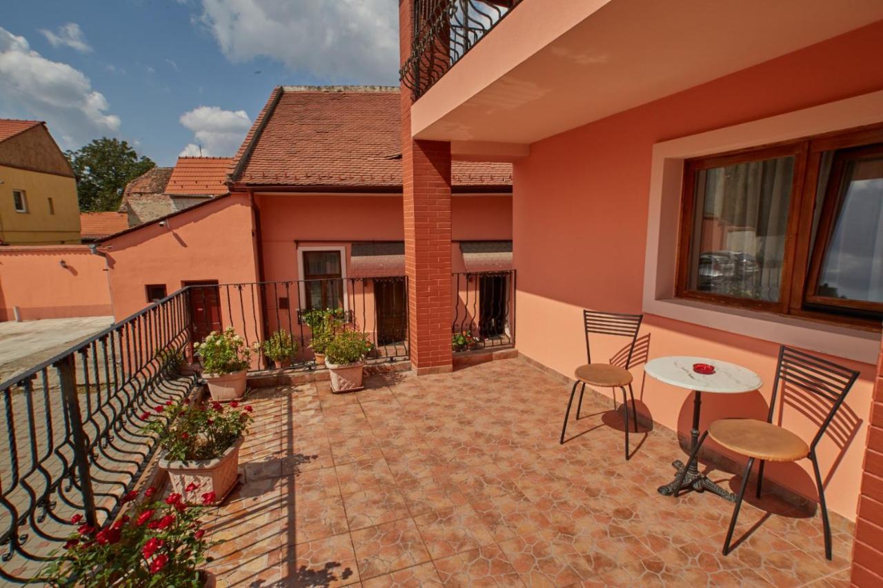 Pensiunea Daniel Sibiu Exterior foto