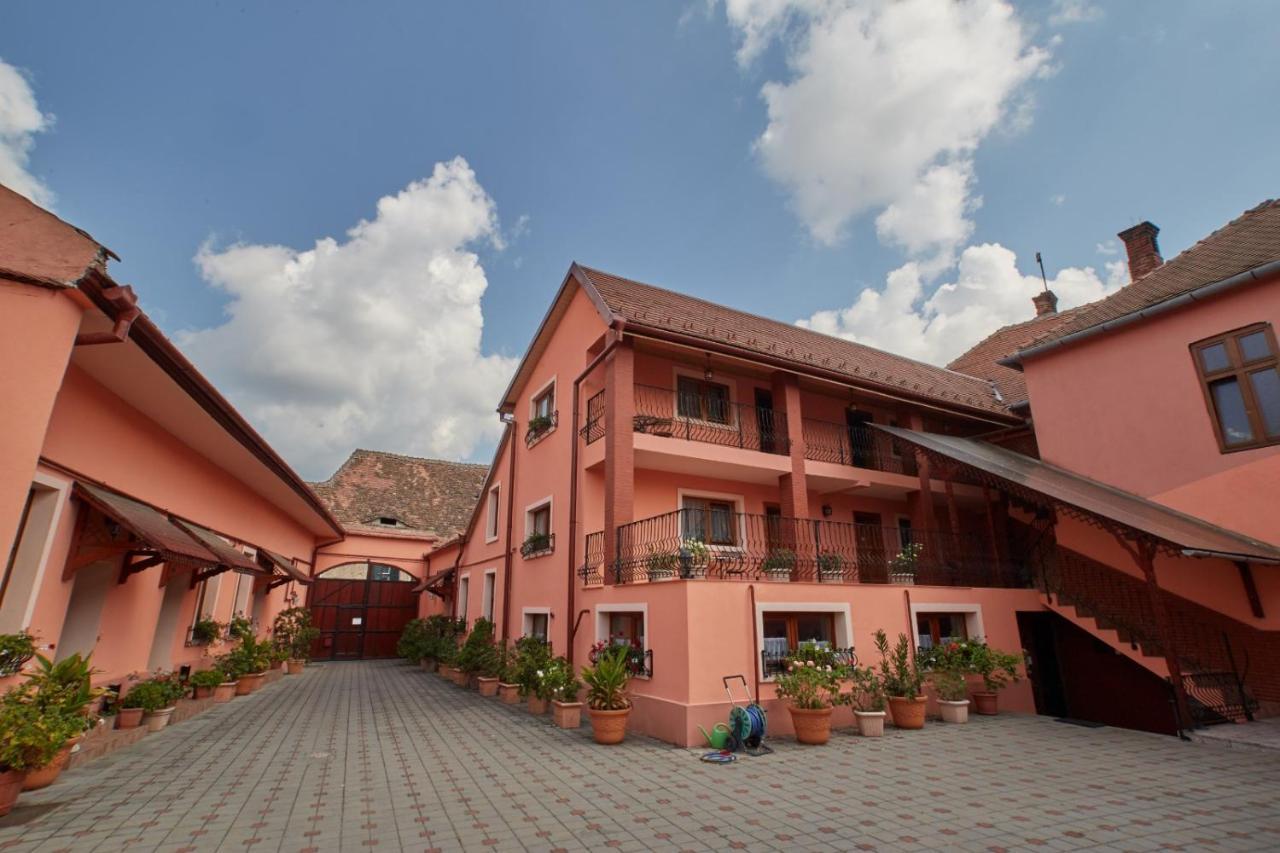 Pensiunea Daniel Sibiu Exterior foto